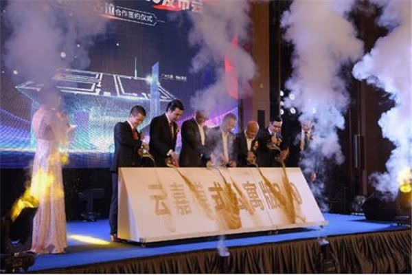点击图片可在新窗口打开 600×400